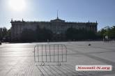 «100% в субботу»: несмотря на обещания Сенкевича, фонтан на Серой площади так и не заработал