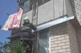 На Николаевщине двухлетний мальчик закрыл мать на балконе – помогли спасатели