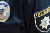 В Киеве полицейский бросил окурок в окно водителю