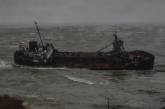 Из-за затонувшего танкера уровень загрязнение воды на пляжах Одессы превышен в 16 раз