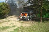 На Николаевщине сгорел гараж и 2 автомобиля