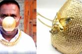 В Индии для защиты от коронавируса бизнесмен носит маску из чистого золота. Фото