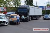 На кольце возле автовокзала в Николаеве произошло ДТП с 4 автомобилями