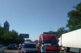 Возле Широкобальского моста в Николаеве столкнулись маршрутка и «Мазда»