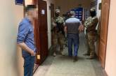 ГБР в Николаеве выявили оперативников из Одессы, которые «покрывали» проституток за $2500
