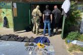 В Никополе СБУ задержала банду с целым арсеналом оружия: они похищали людей