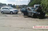 В Новой Одессе «Фольксваген» въехал в «Мицубиси» и ВАЗ: двое пострадавших