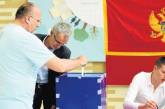На парламентских выборах в Черногории побеждает оппозиция - экзитпол