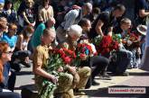 В Николаеве провели в последний путь главу местного «Нацкорпуса» Дениса Янтаря