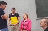 Активисты партии Шария пришли к офису «Слуг народа» в поисках нардепа