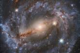Hubble показал галактику в созвездии Волка после взрыва сверхновой