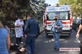 В центре Николаева «Лексус» сбил женщину с ребенком — пострадавших госпитализировали