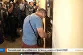 В Николаеве при полиции вскрыли дверь в кабинет с документацией горизбиркома