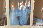В Николаеве врач больницы №1 просит закупить кислородные маски, потому что ИВЛ-аппараты не спасают