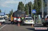 Возник из ниоткуда: появилось видео ДТП в Николаеве, где пешеход оказался под троллейбусом