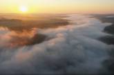 Туманное утро над Национальным парком «Бугский гард» показали с высоты птичьего полета. ВИДЕО