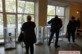 Выборы-2020: в Николаевской области наблюдателя не пустили на утреннее заседание участковой комиссии