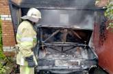 В Первомайске произошел пожар в гараже: дом удалось спасти, автомобиль сгорел