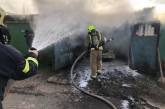 В Николаеве в Корабельном районе горели Mercedes и «ВАЗ»