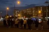 Николаевцы стоят в «километровой» очереди, чтобы уехать в Корабельный район. Видео