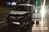 Ночью в Николаеве пьяный водитель «Рено» врезался в «Форд»