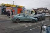 В Николаеве «лоб в лоб» столкнулись два автомобиля «Шевроле»