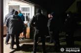 Под Киевом мужчина в камуфляже расстрелял семью в их же доме