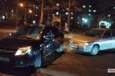 В Николаеве пьяный водитель на ВАЗе врезался в такси