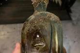 В Одессе откопали 100-летнюю бутылку коньяка. ВИДЕО