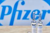 В Израиле после введения вакцины Pfizer у 13 человек парализовало лицо