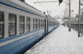В поезде «Киев-Ворохта» вещи пассажирки примерзли к окну. ВИДЕО