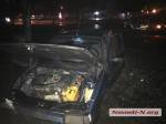 На ул. Чигрина в Николаеве выехал за пределы проезжей части и врезался в мусорный бак легковой автомобиль Fiat