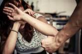 Жертвам домашнего насилия в Украине хотят возмещать ущерб за счет обидчика