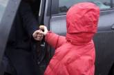 В Николаеве родители забили тревогу: к детям на улицах подходят незнакомцы