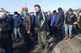 В Первомайске жители перекрыли трассу: требуют вернуть льготы на электричество