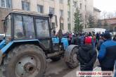 В Николаеве на акции фермеров водителю трактора выписали штраф за нарушение ПДД