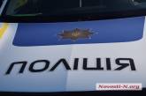 Двое жителей Снигиревки избили полицейского и разбили его автомобиль