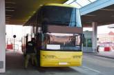 В Польшу не пустили целый автобус из-за больного коронавирусом