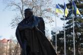 Памятники Шевченко установили мировой рекорд