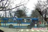 В центре Николаева столкнулись троллейбус и «Фиат»