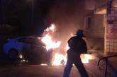 Ночью во дворе в Николаеве горел автомобиль MG-6