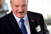 Сын Лукашенко ударил соперника клюшкой между ног