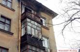 В Николаеве горела квартира в четырехэтажном доме. ВИДЕО