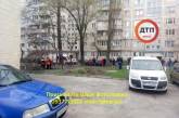 В Киеве мужчину убили ударом ножа в шею