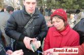 В Николаеве во время митинга на лечение Оксаны Макар и Александры Поповой собрали 13305 гривен