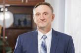 Аксенов зачитал присягу народного депутата возле заблокированной трибуны Рады