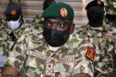 В Нигерии упал военный самолет: погиб начштаба армии страны