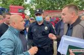 Водители, перекрывшие трассу, потребовали увольнения начальника УТБ в Николаевской области. ВИДЕО