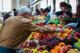 Украинцам объяснили, почему украинские фрукты весной продают по цене экзотических