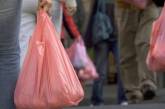 Зеленский подписал закон о запрете использования пластиковых пакетов
